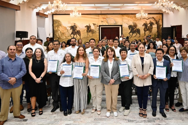 Certifica gobierno de Margarita Gonz&aacute;lez Saravia a facilitadores del Icatmor con metodolog&iacute;a de clase mundial