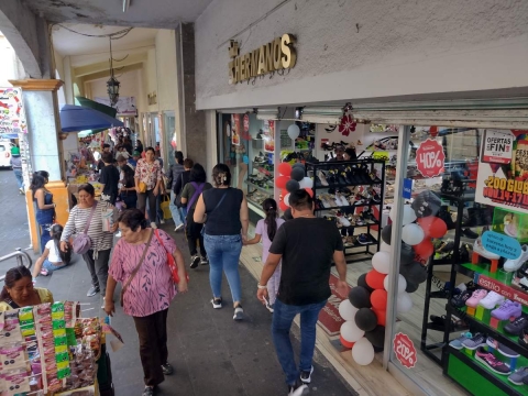 Los negocios reforzaron su estrategia de comercio electr&oacute;nico, resalt&oacute; la Canacope. 