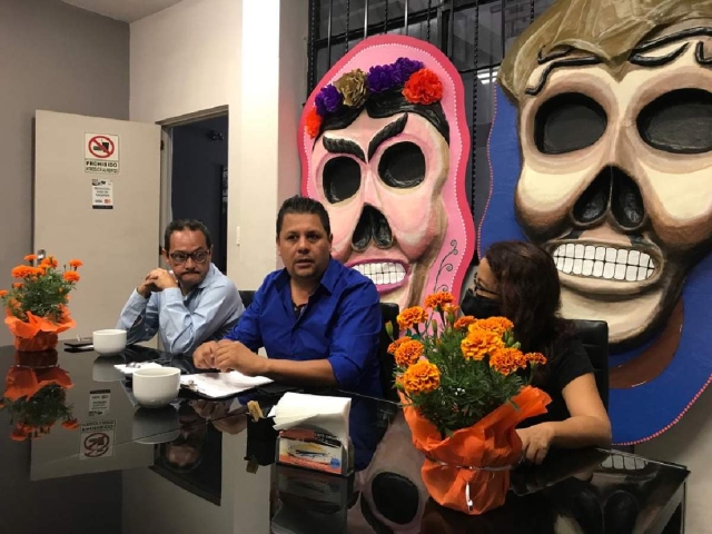 Promotores turísticos dieron a conocer la campaña y el concurso por Día de Muertos.