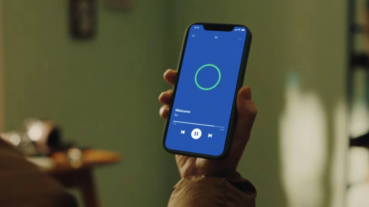 Spotify lanza DJ digital que ofrece recomendaciones musicales