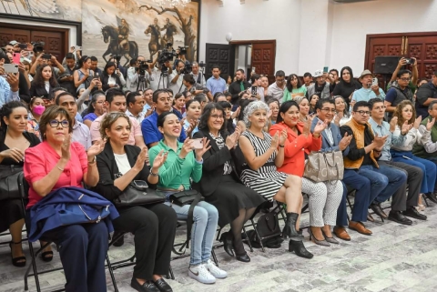 Celebra SNTE la regularización de plazas