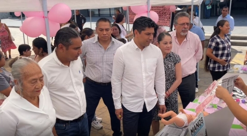 Realizan &#039;Feria de salud perinatal&#039; en Emiliano Zapata