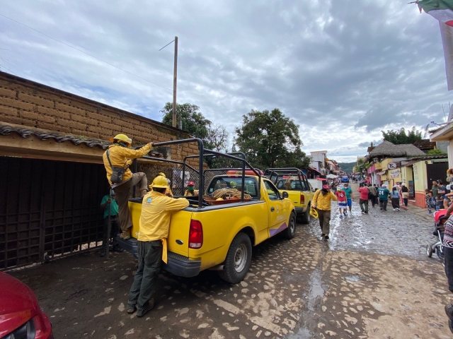 Activa Gobierno de Morelos mecanismos de apoyo en zonas afectadas de Tepoztlán