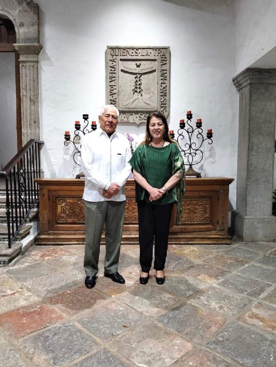 La gobernadora Margarita González Saravia recibió al embajador de México en Venezuela, Leopoldo de Gyvés de la Cruz, con quien sostuvo un diálogo enfocado en estrechar la cooperación internacional desde una visión social y humanista. 