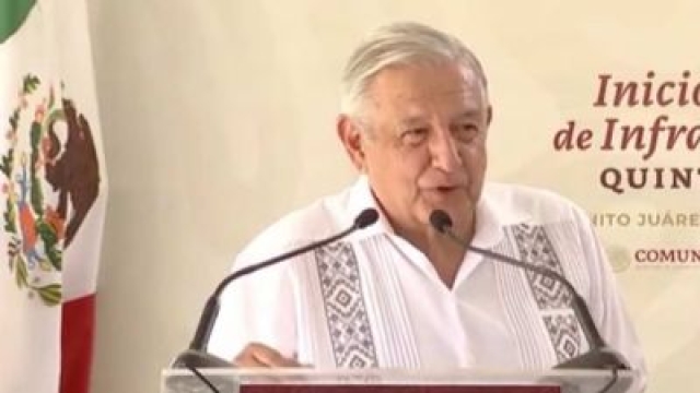 AMLO supervisa obras de Bienestar-IMSS en Colima