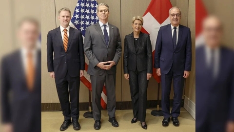  X: Scott Bessent, secretario del Tesoro.