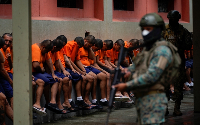 Ecuador: Más de 8 mil detenidos en los 37 días de &#039;conflicto armado
