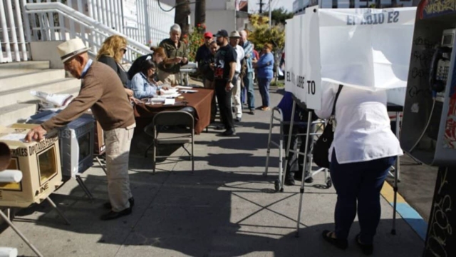 AMLO alista reforma electoral; plantea voto directo de consejeros y magistrados