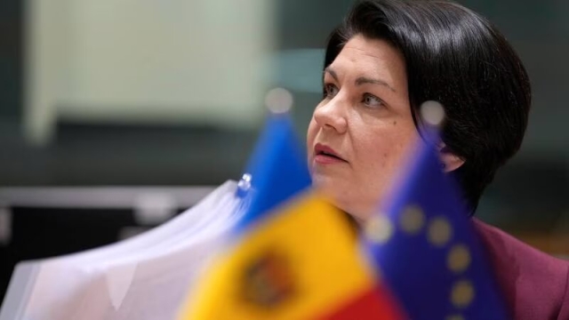 Renuncia la primera ministra de Moldavia