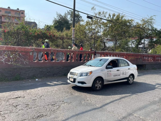 Paramédicos del ERUM rescataron al individuo y los trasladaron a un hospital.