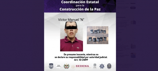 Atrapan a dos individuos armados y con droga en Temixco