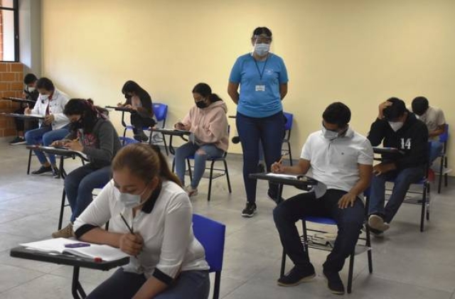 Reconocerán a maestros de UAEM por años de labor