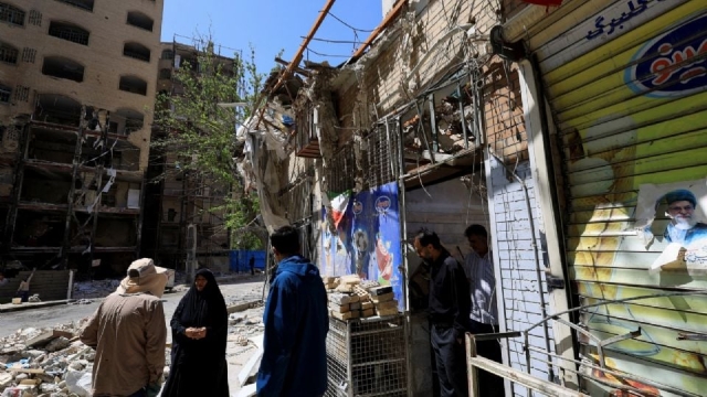 Llega a Ir&aacute;n cargamento internacional de ayuda humanitaria por frontera con Turqu&iacute;a