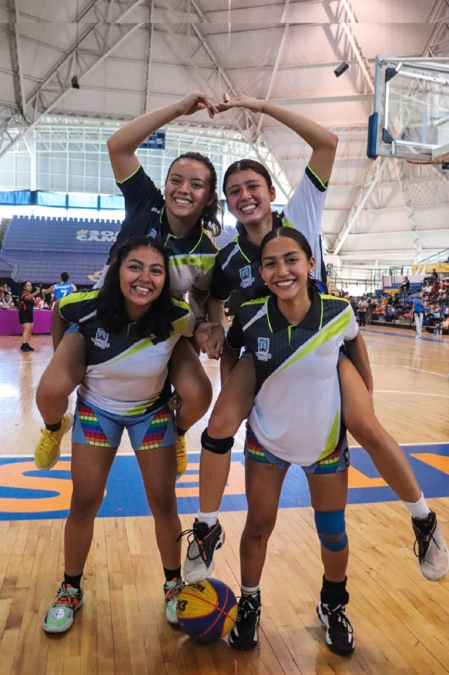 La selección morelense femenil de la categoría 2006-2007 obtuvo su calificación a la fase nacional en Campeche.