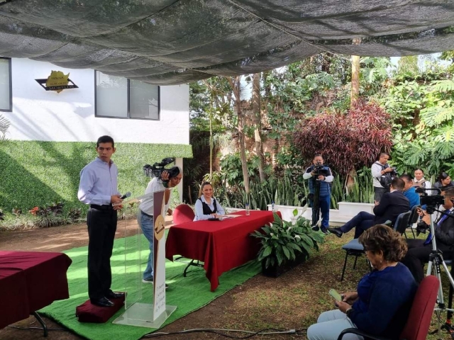 Se explicó que las acciones afirmativas también se conocen como una discriminación positiva y que con ellas se pretende una real representación política,