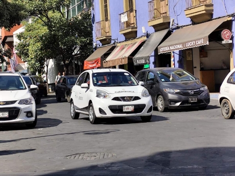 Coalición de taxistas registra alrededor de 70 asaltos y seis robos de vehículos en la zona metropolitana de Cuernavaca en enero. 
