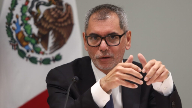 Secretario de Hacienda trabajó en Vector, casa de bolsa señalada por lavado de dinero