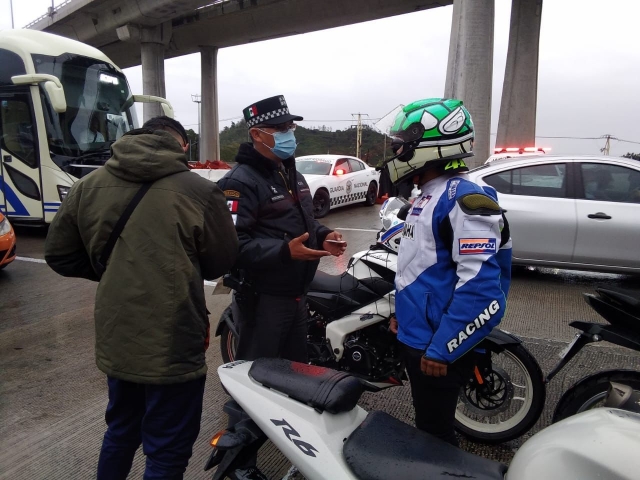 Implementan operativo &#039;Motocicleta y Casco Seguro&#039; en carretera México-Cuernavaca