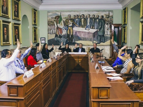 Cabildo de Cuernavaca aprueba ampliación de estímulo fiscal en multas y recargos por predial y servicios públicos
