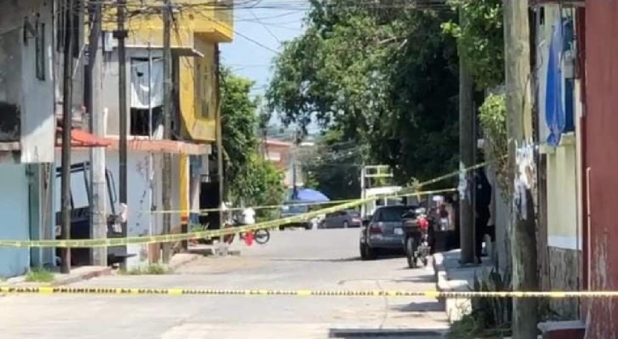 Las víctimas fueron encontradas con vida, pero con heridas de gravedad.