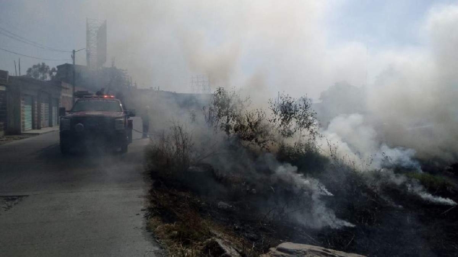 El humo de los incendios forestales es un factor que también impacta en la salud de las personas. 