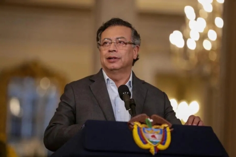 Petro advierte retirar embajada si Per&uacute; interviene en sede mexicana que resguarda a Betssy Ch&aacute;vez