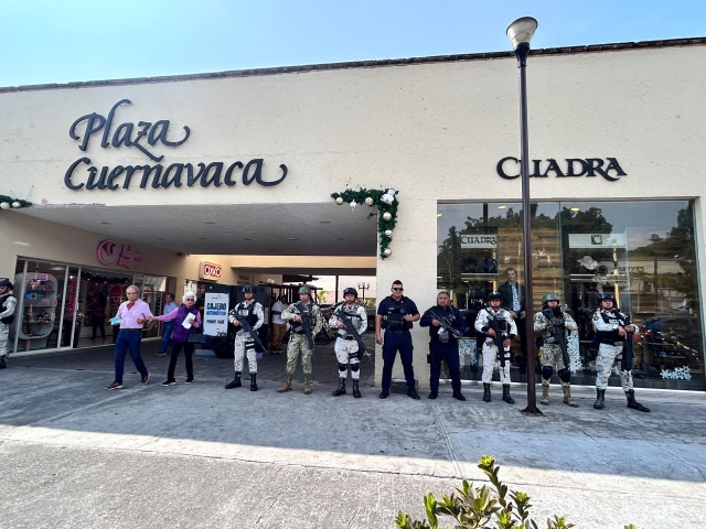 Continúa &#039;Operativo Máxima Presencia&#039; en plazas comerciales, bancos y tiendas de autoservicio en Cuernavaca