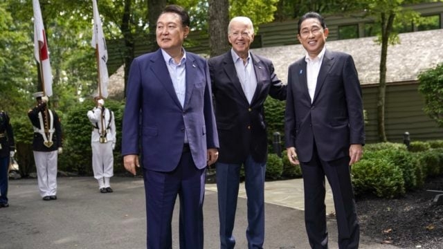 EU, Japón y Corea del Sur pactan en caso de crisis en el Pacífico