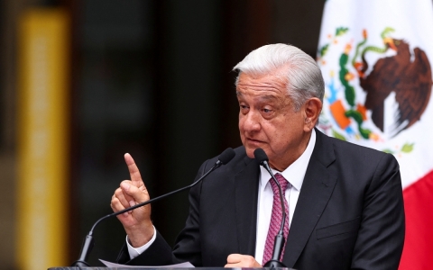 AMLO reaparece y pide donaciones para ayudar a Cuba