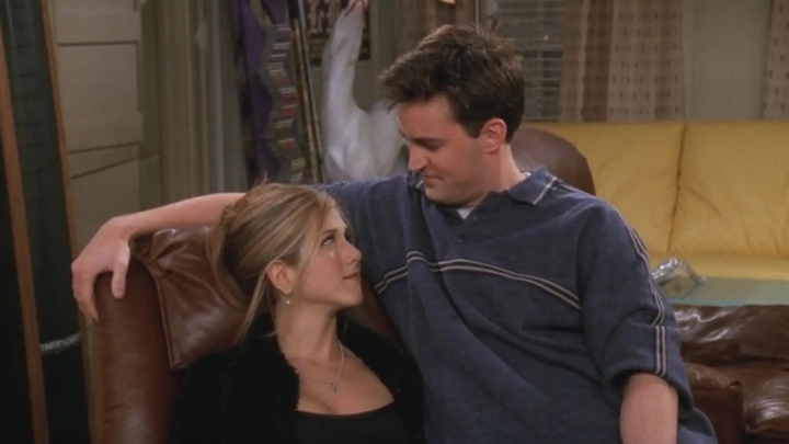 Jennifer Aniston comparte emotivo mensaje de Matthew Perry: Un adiós a un amigo inolvidable