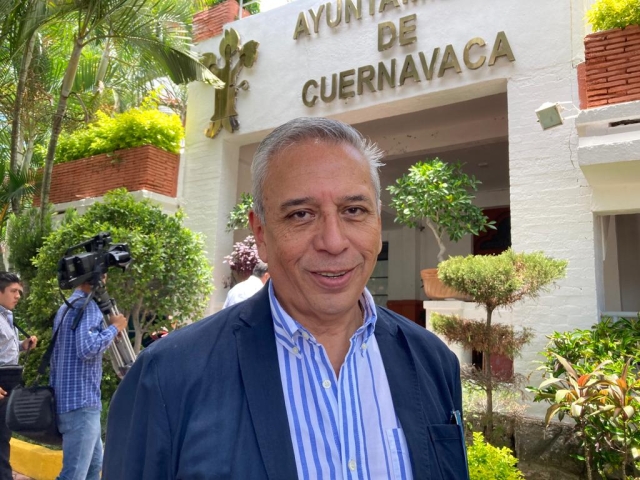 Miguel Lona Hernández. 