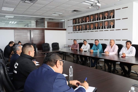 Dialogan fiscal y SNTE tras homicidio de profesor