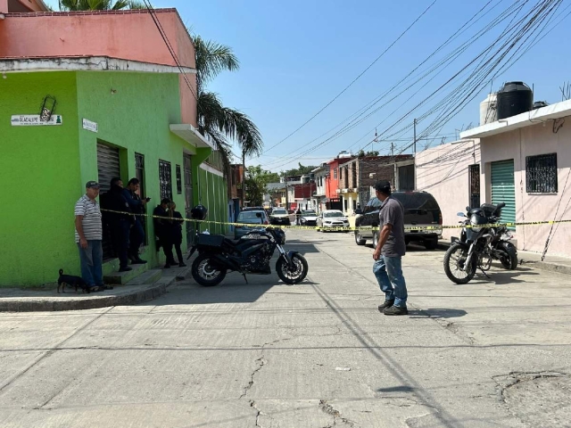 El presunto feminicida fue capturado en el sitio.