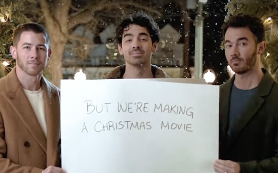 'A Very Jonas Christmas': Todo sobre la película navideña de los Jonas Brothers