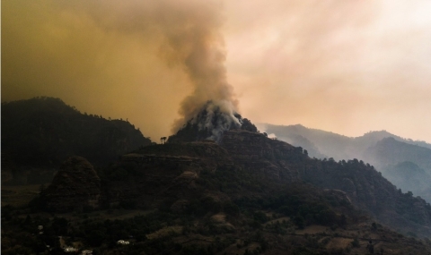   El incendio que inició el miércoles habría sido provocado de manera intencional.