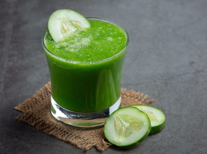 Jugo de pepino y naranja, una bebida refrescante y saludable