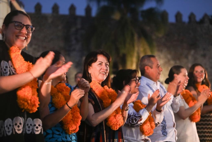 Celebra 'La tierra que nos une' inicio del 'Festival Miquixtli 2025: Mujeres, raíz, memoria viva, flor eterna'