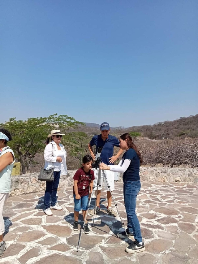 Muchos infantes pudieron observar un fenómeno de esta naturaleza por primera vez.