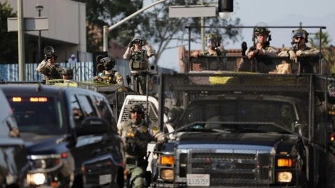 Dos mil elementos más de la Guardia Nacional llegan a Los Ángeles tras autorización de Trump
