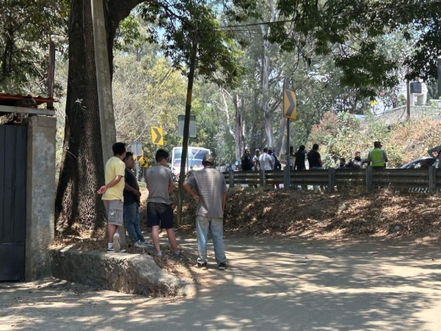 El hecho ocurrió en una curva de la carretera federal México-Cuernavaca.