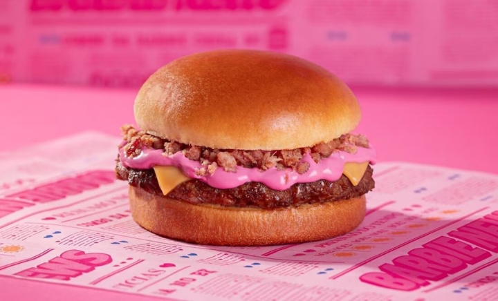 Lanzan hamburguesa especial de Barbie; ¿dónde se puede conseguir?