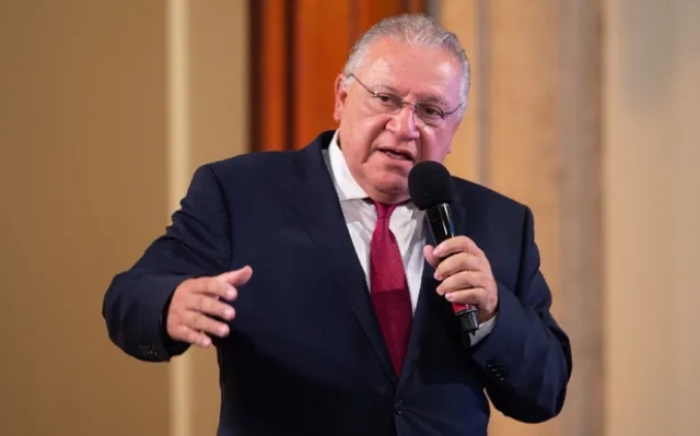 Rafael Mar&iacute;n renuncia como titular de Aduanas de M&eacute;xico