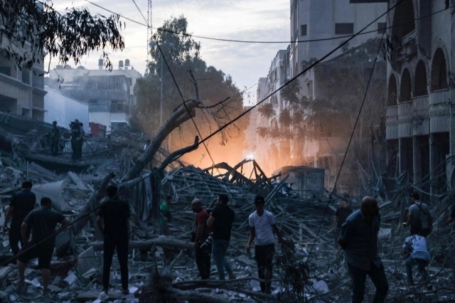 Ataques entre Israel y Hamas dejan más de 400 muertos