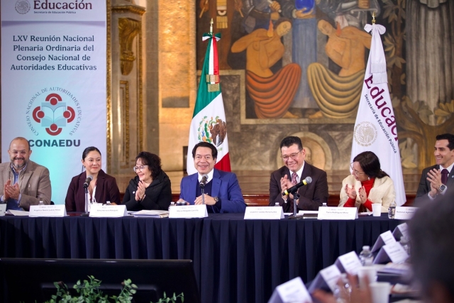 Recibe Gobierno de Morelos reconocimiento de SEP por destacar en implementaci&oacute;n y seguimiento de estrategia 'Vive Saludable, Vive Feliz'