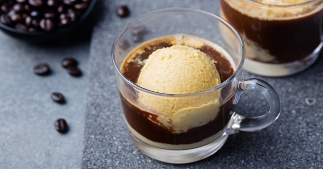 Prepara un delicioso affogato con sólo 2 ingredientes