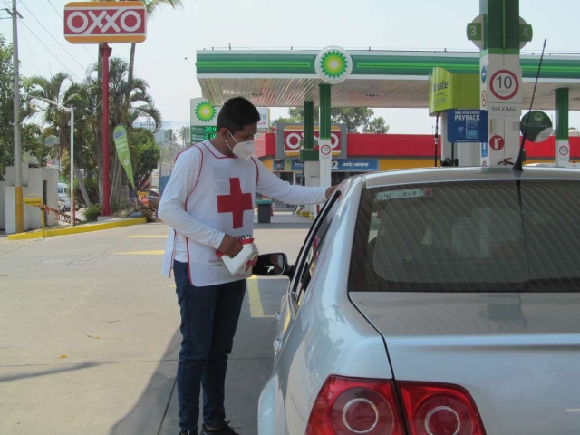 Ya comenzó la colecta de la Cruz Roja en la zona sur, por lo que se exhortó a la población a contribuir con la institución para que mantenga su labor de auxilio.