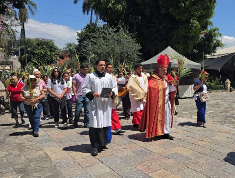 En la catedral de Cuernavaca, el obispo Ram&oacute;n Castro convoc&oacute; a los creyentes a asumir con compromiso los desaf&iacute;os espirituales de la actualidad.      