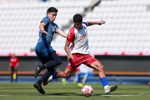 La escuadra azulgrana supo aprovechar todas las oportunidades en el partido que disputó contra Pachuca en el estadio Miguel Hidalgo, el cual se pactó a cuatro periodos de 30 minutos cada uno.