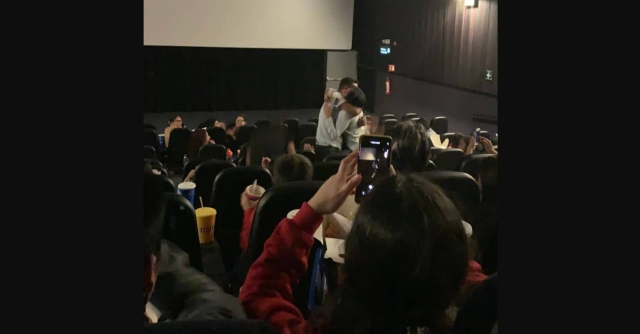 Joven pide matrimonio en estreno de &quot;Spider-Man&quot;