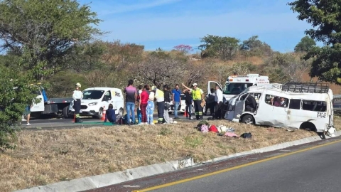 Ocho personas resultaron heridas durante una volcadura